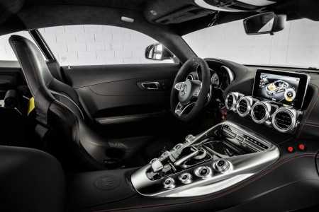 Mercedes-AMG GT S como Coche de Seguridad Oficial del DTM 2015 Mercedes-AMG GT S como Coche de Seguridad Oficial del DTM 2015