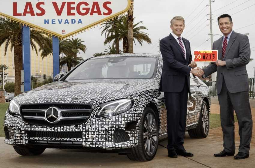Licencia de conducir autónoma Mercedes-Benz Clase E