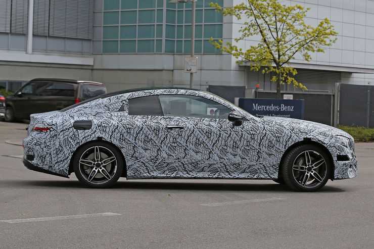 2017-mercedes-e-class-coupe-1