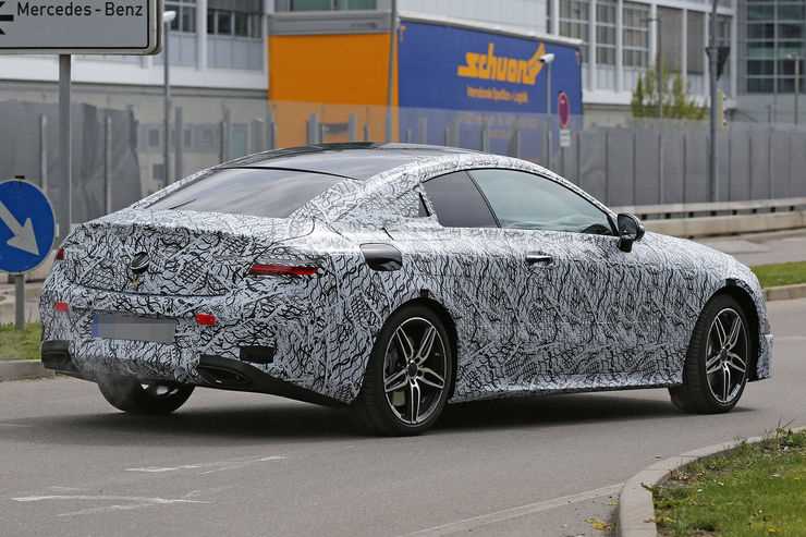 2017-mercedes-e-class-coupe-2