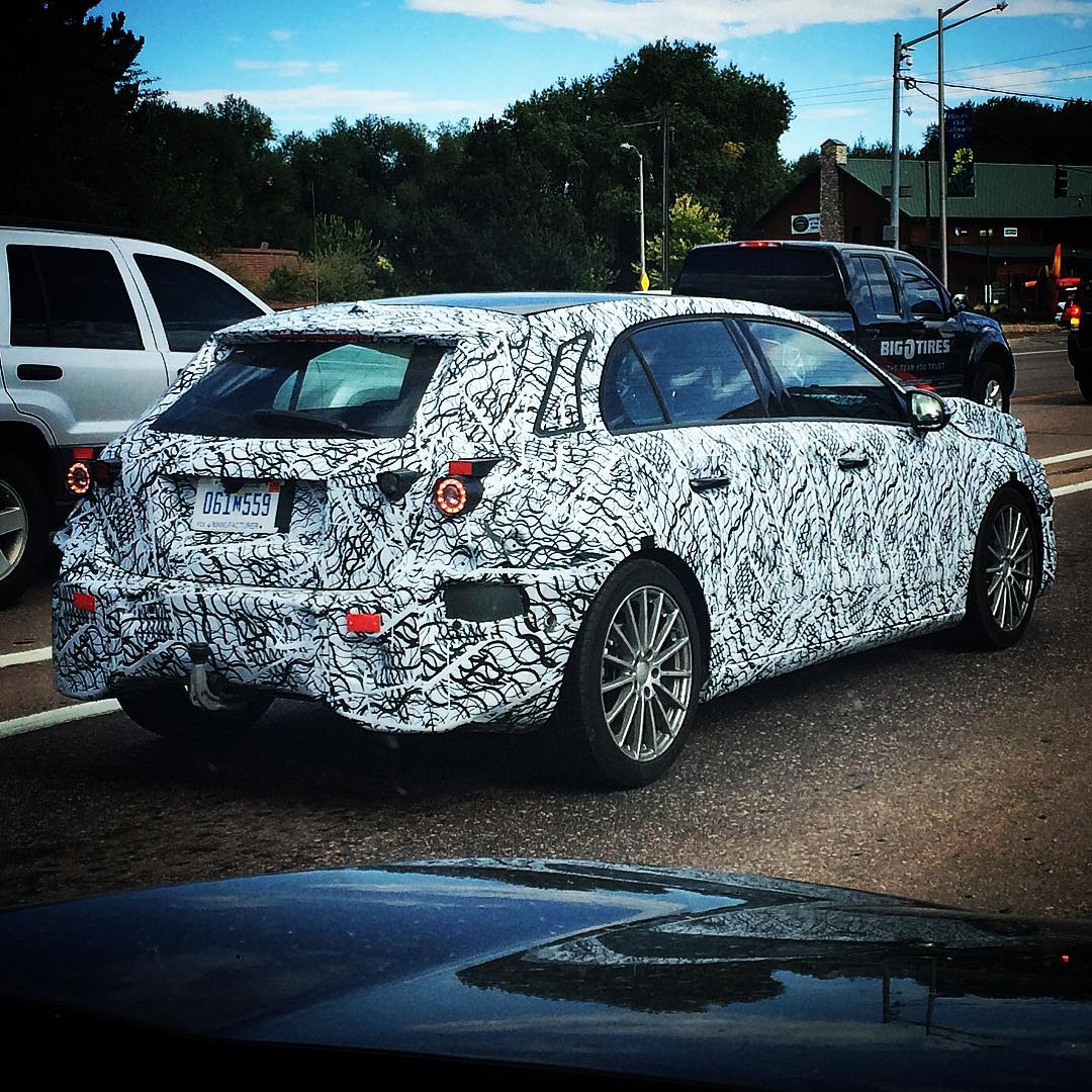 El Mercedes Clase A de 2018 de cuarta generación espió en las carreteras de EE.UU.