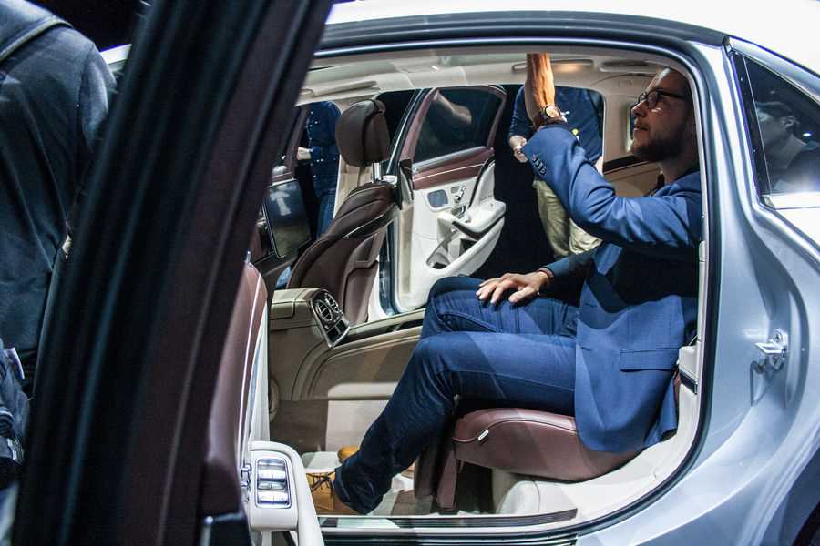 2018-mercedes-s-class (17)