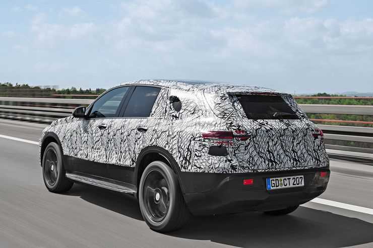 2019-mercedes-eqc (5)