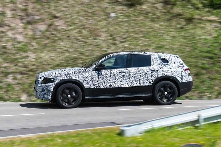 2019-mercedes-eqc (6)
