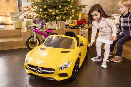 Estrellas de Navidad 2016 de Mercedes-Benz Accessories GmbH