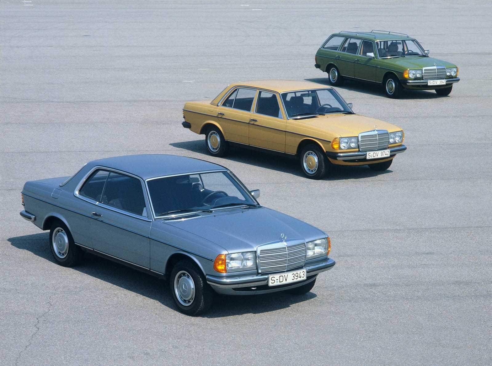 e-class-coupe-c123 (3)