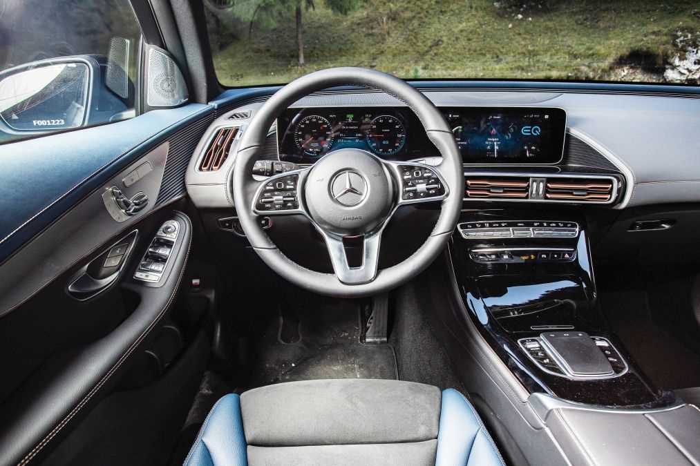 prueba de comparación Mercedes EQC 