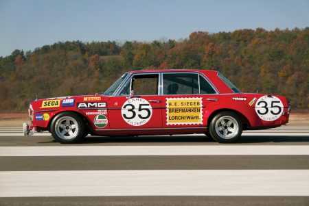 Mercedes 300 SEL 'Cerdo Rojo' Réplica subastada (5)
