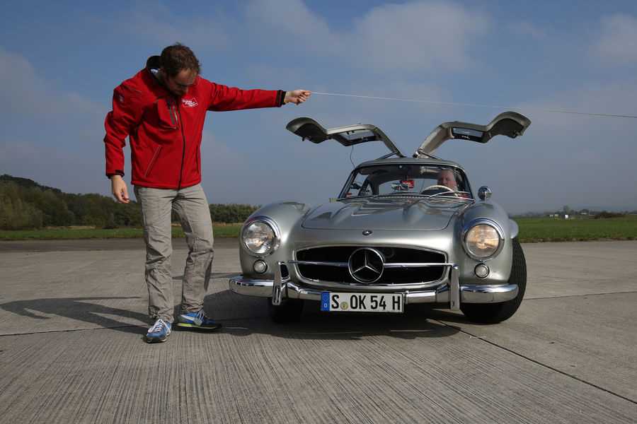 mercedes-300-sl-gullwing-test-8