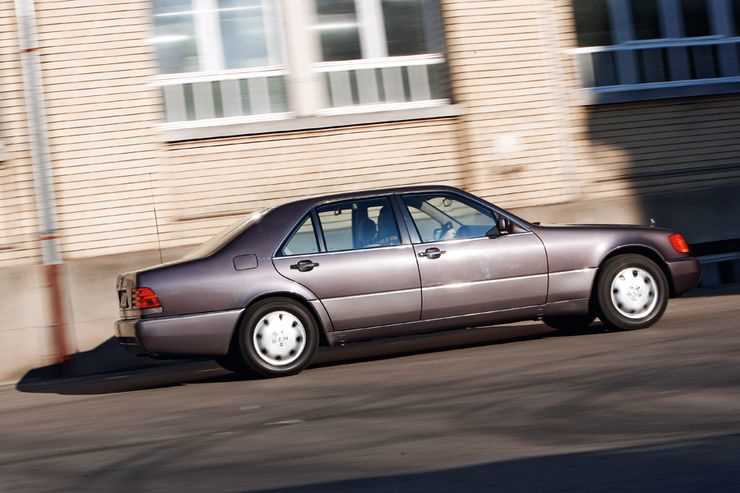 mercedes-600-sel-bmw-750 (10)