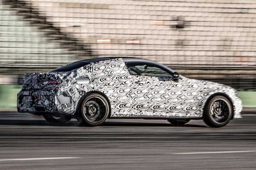 mercedes-amg-c63-coupe (4)