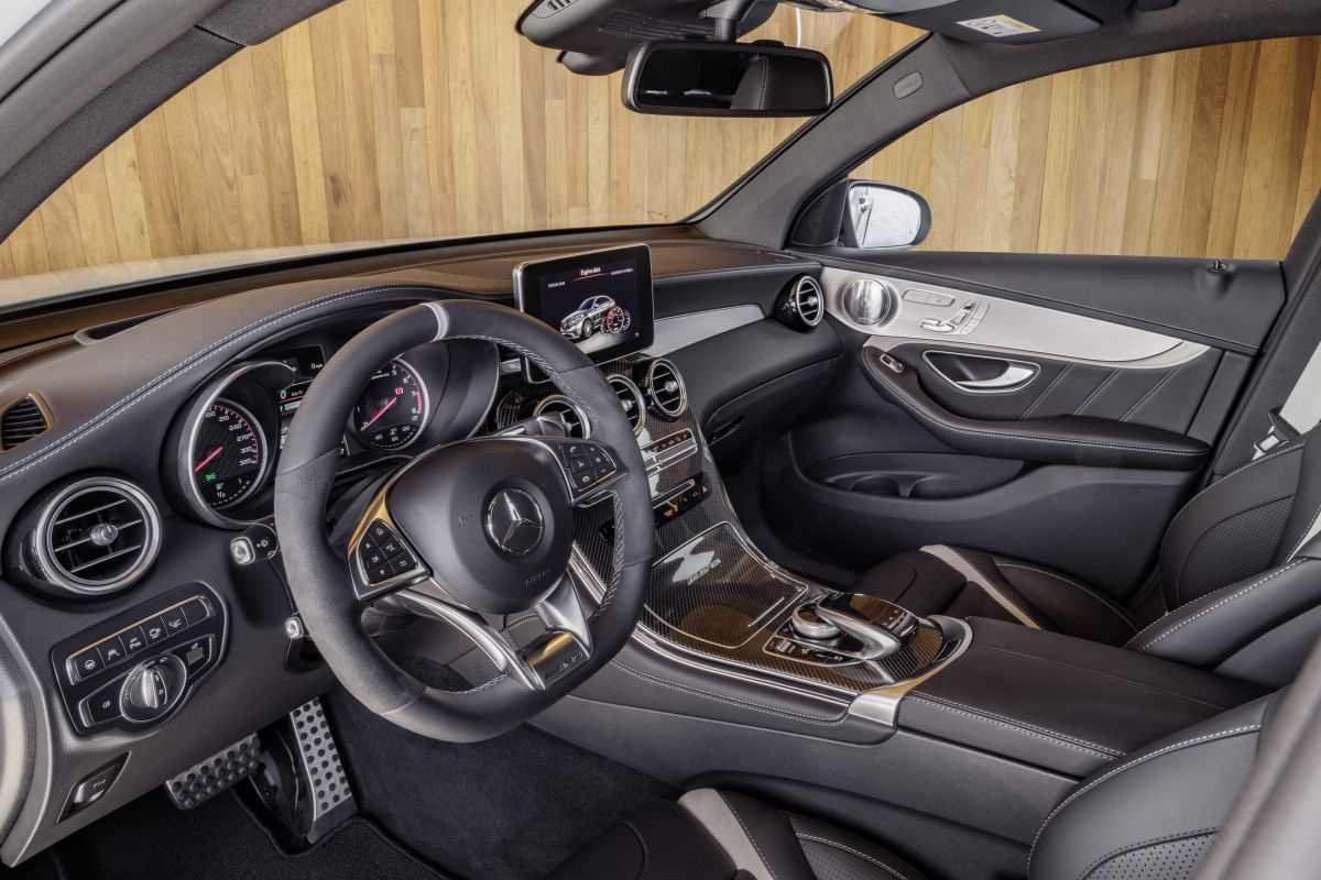 mercedes-amg-glc-63 (11)