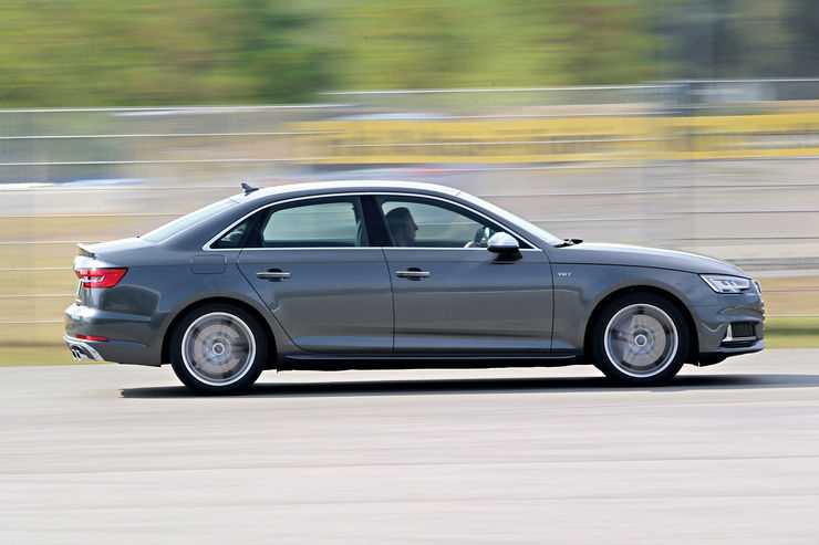 power-sedans-c43-s4-s60 (38)